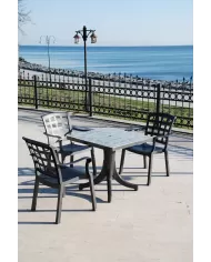 DiVA MASA (80x80 - 4 kişilik)