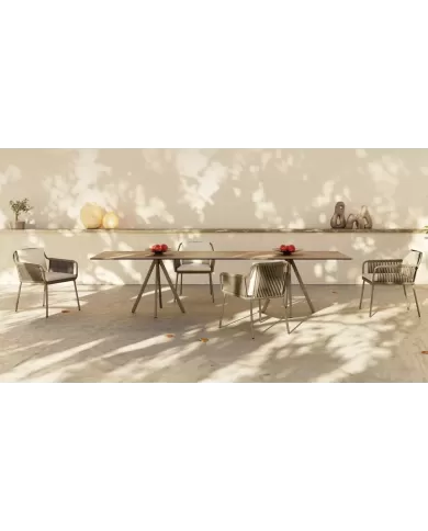 Tower 212 Masa 120x240